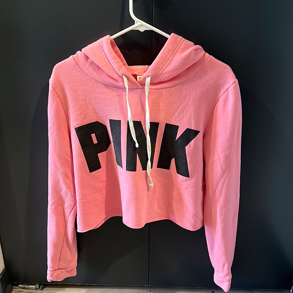 Women’s Pink Victoria Secrets Crop Top Long Sleeve Sweatshirt Size- Medium